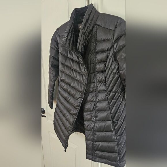 Eddie Bauer Down Women's Black Puffer Coat - Picture 4 of 7